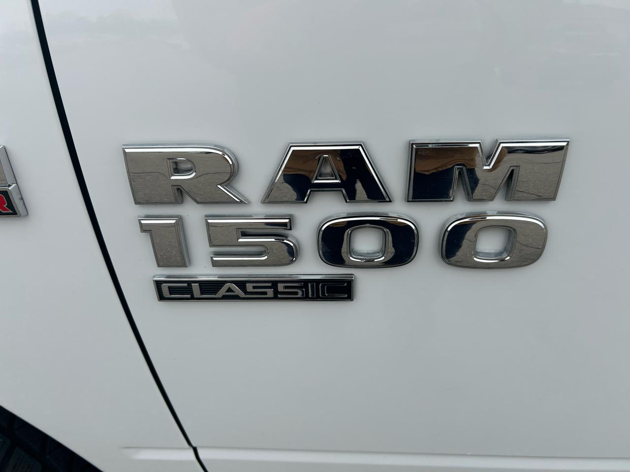RAM 1500 Classic Tradesman Crew Cab SWB 4WD 2019