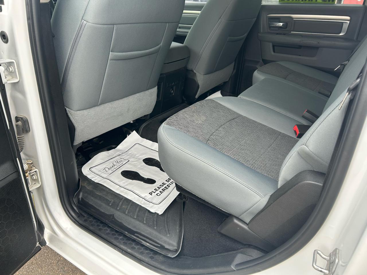 RAM 1500 Classic Tradesman Crew Cab SWB 4WD 2019