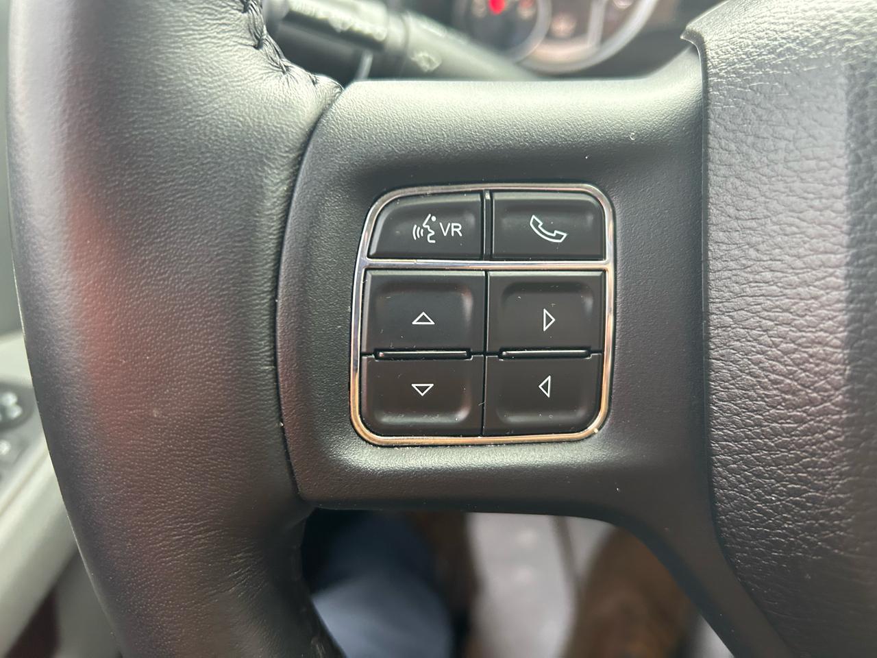 RAM 1500 Classic Tradesman Crew Cab SWB 4WD 2019