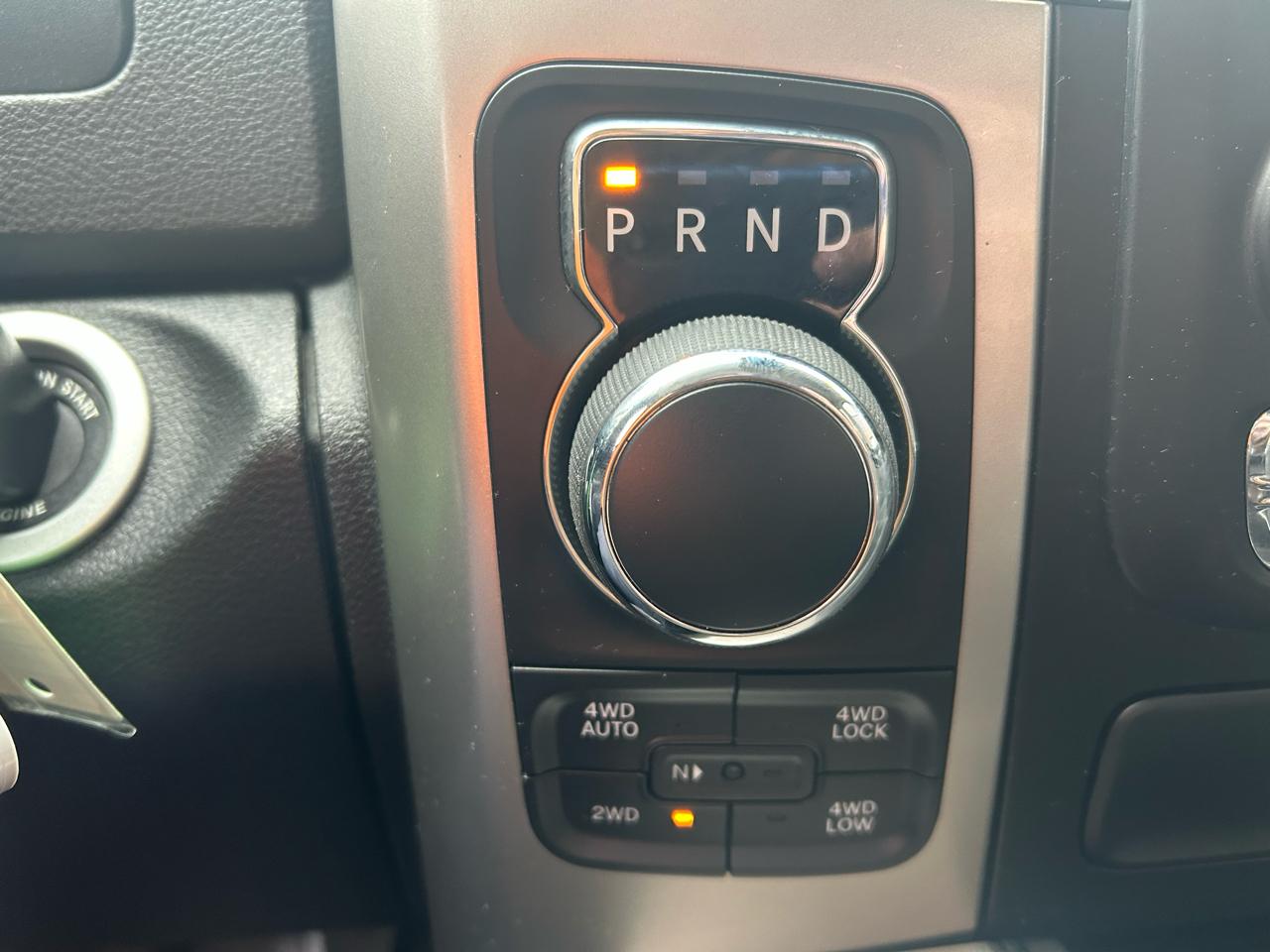 RAM 1500 Classic Tradesman Crew Cab SWB 4WD 2019