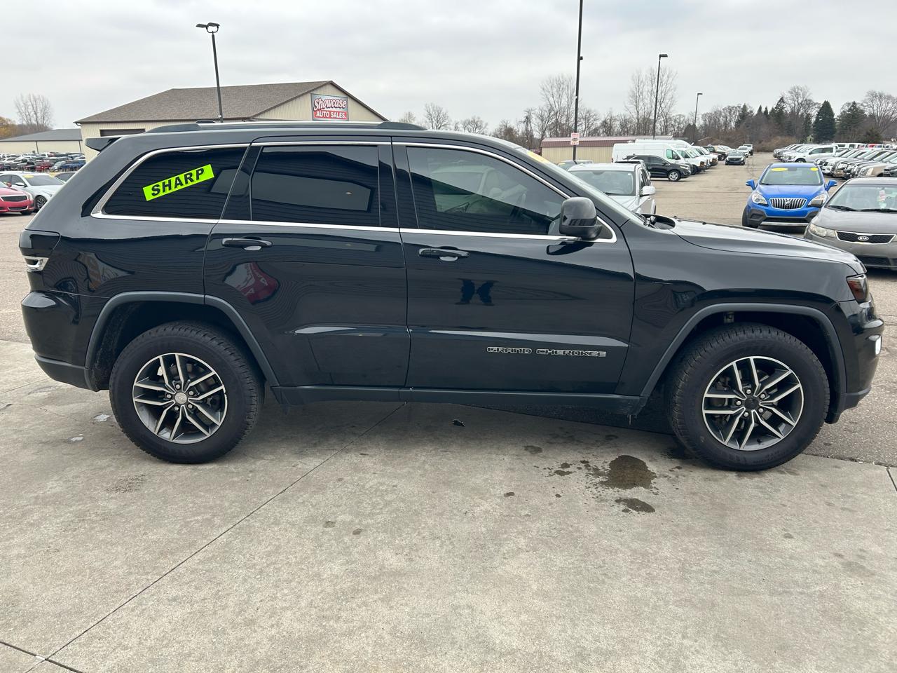 Jeep Grand Cherokee Laredo 4WD 2018
