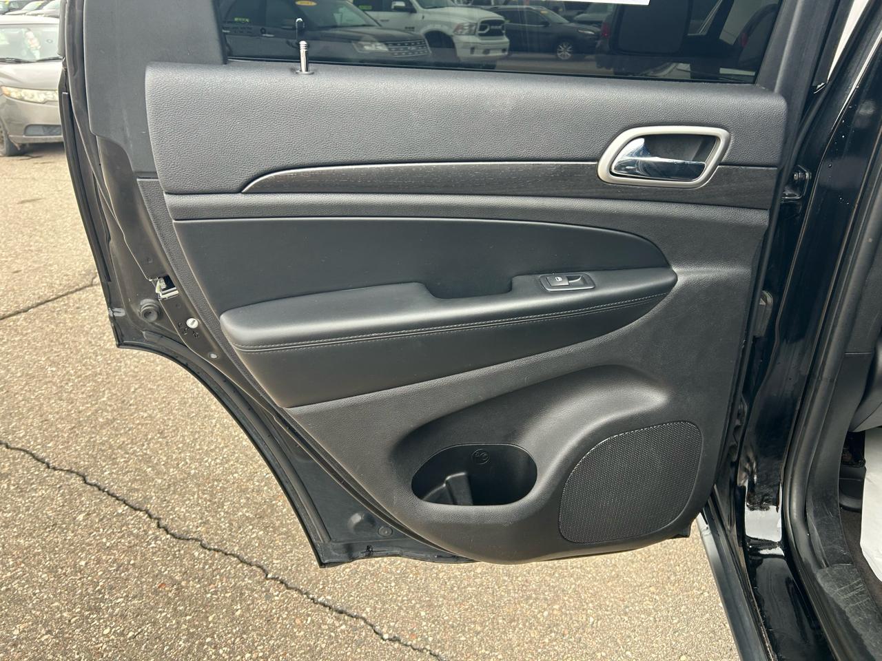 Jeep Grand Cherokee Laredo 4WD 2018