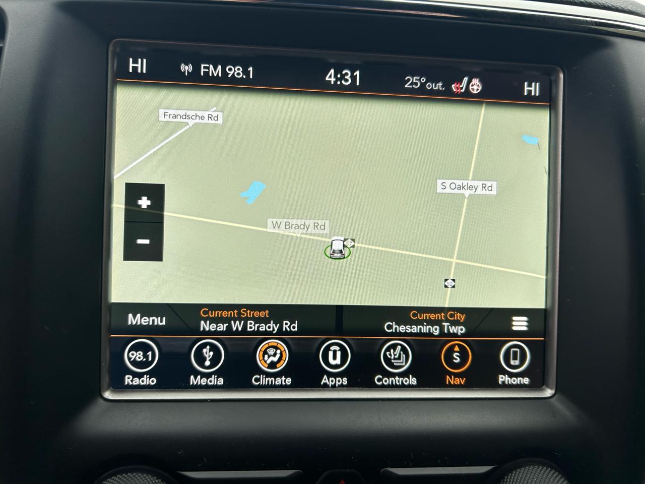 Jeep Grand Cherokee Laredo 4WD 2018