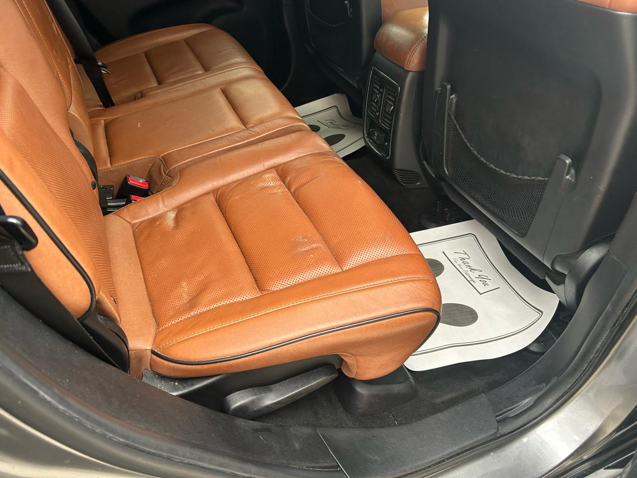 Jeep Grand Cherokee Overland 4WD 2011