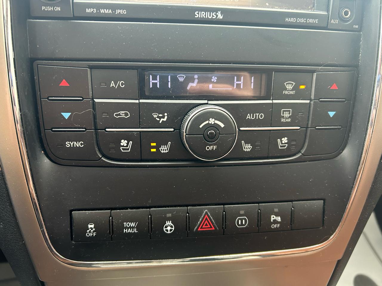 Jeep Grand Cherokee Overland 4WD 2011