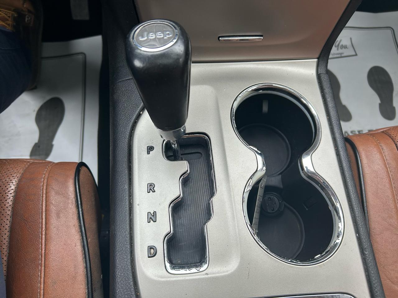 Jeep Grand Cherokee Overland 4WD 2011