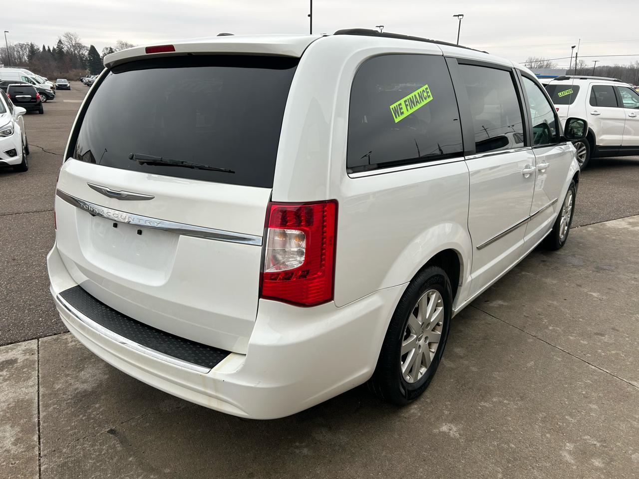 Chrysler Town & Country Touring 2014