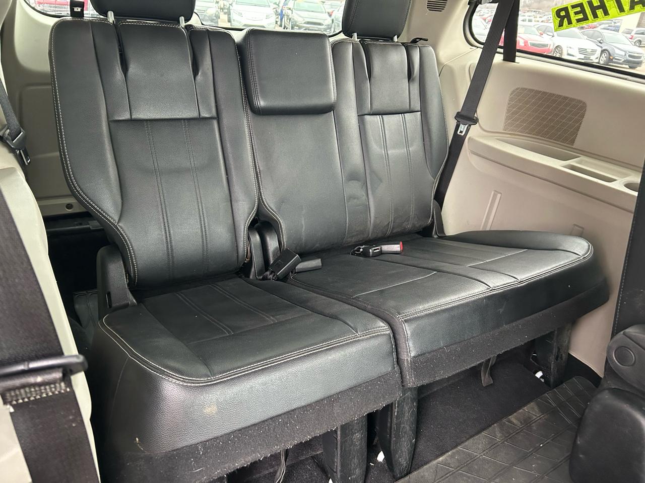 Chrysler Town & Country Touring 2014