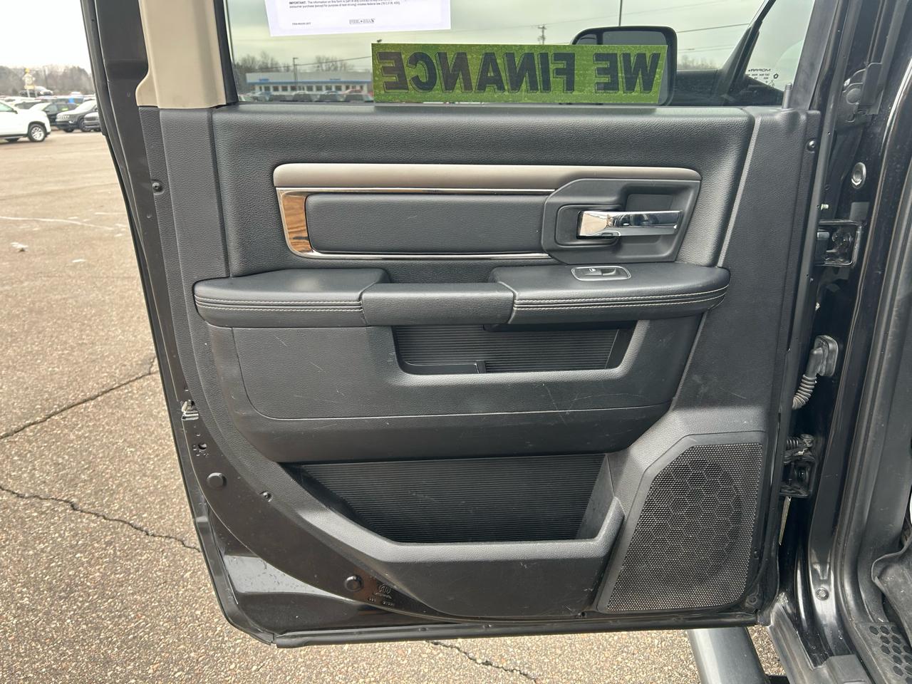 RAM 1500 Sport Crew Cab LWB 4WD 2016