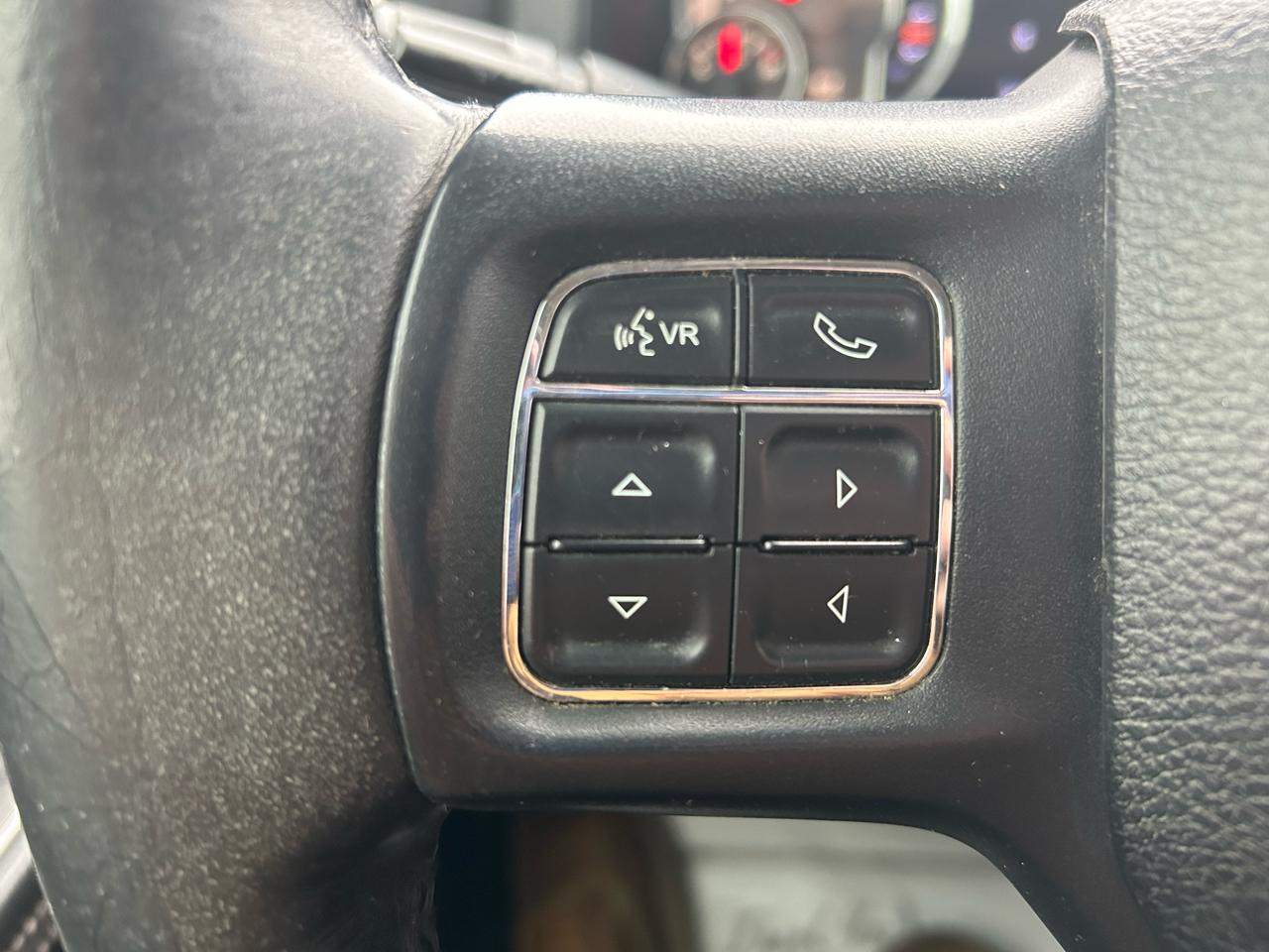 RAM 1500 Sport Crew Cab LWB 4WD 2016