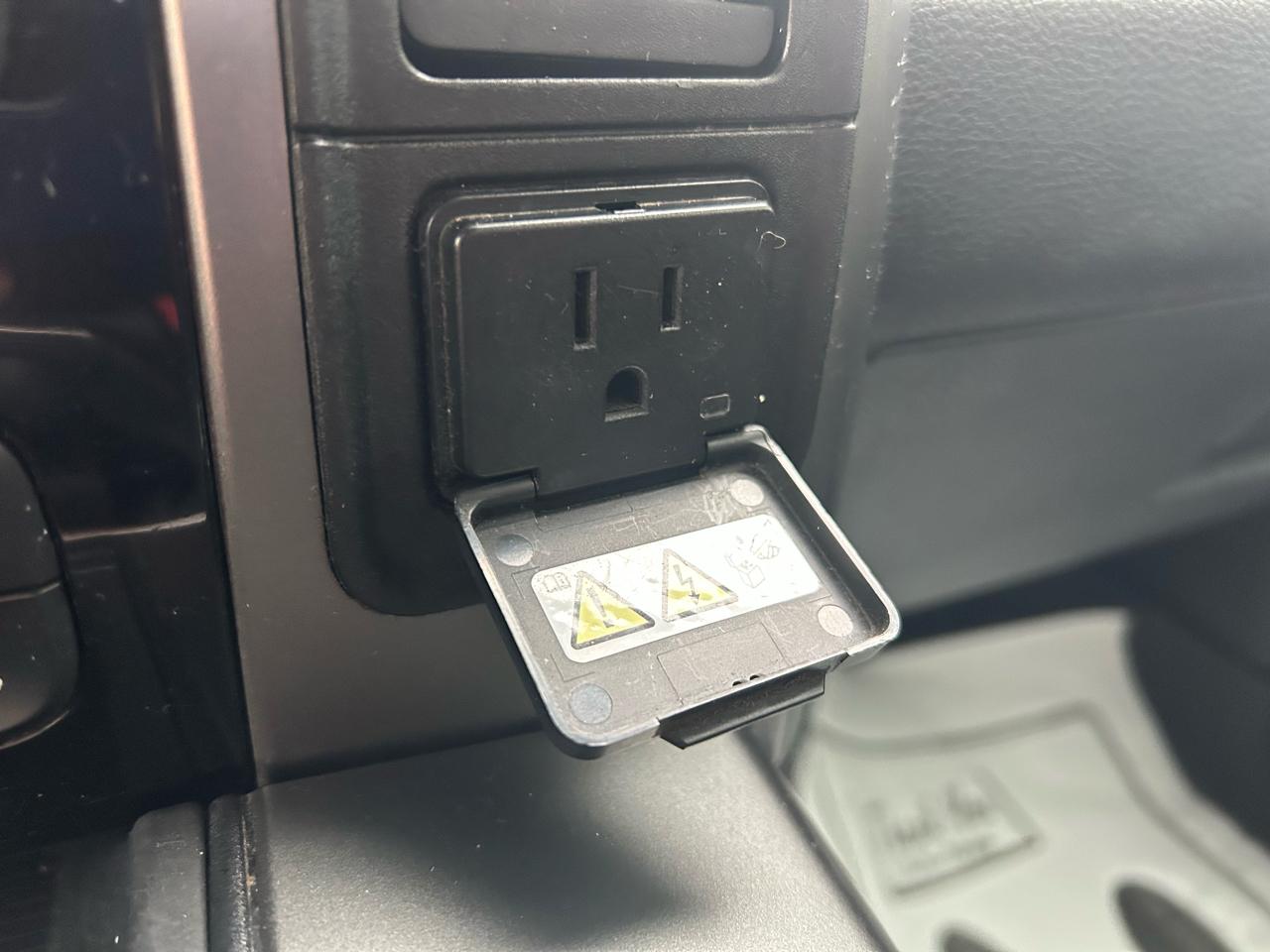 RAM 1500 Sport Crew Cab LWB 4WD 2016