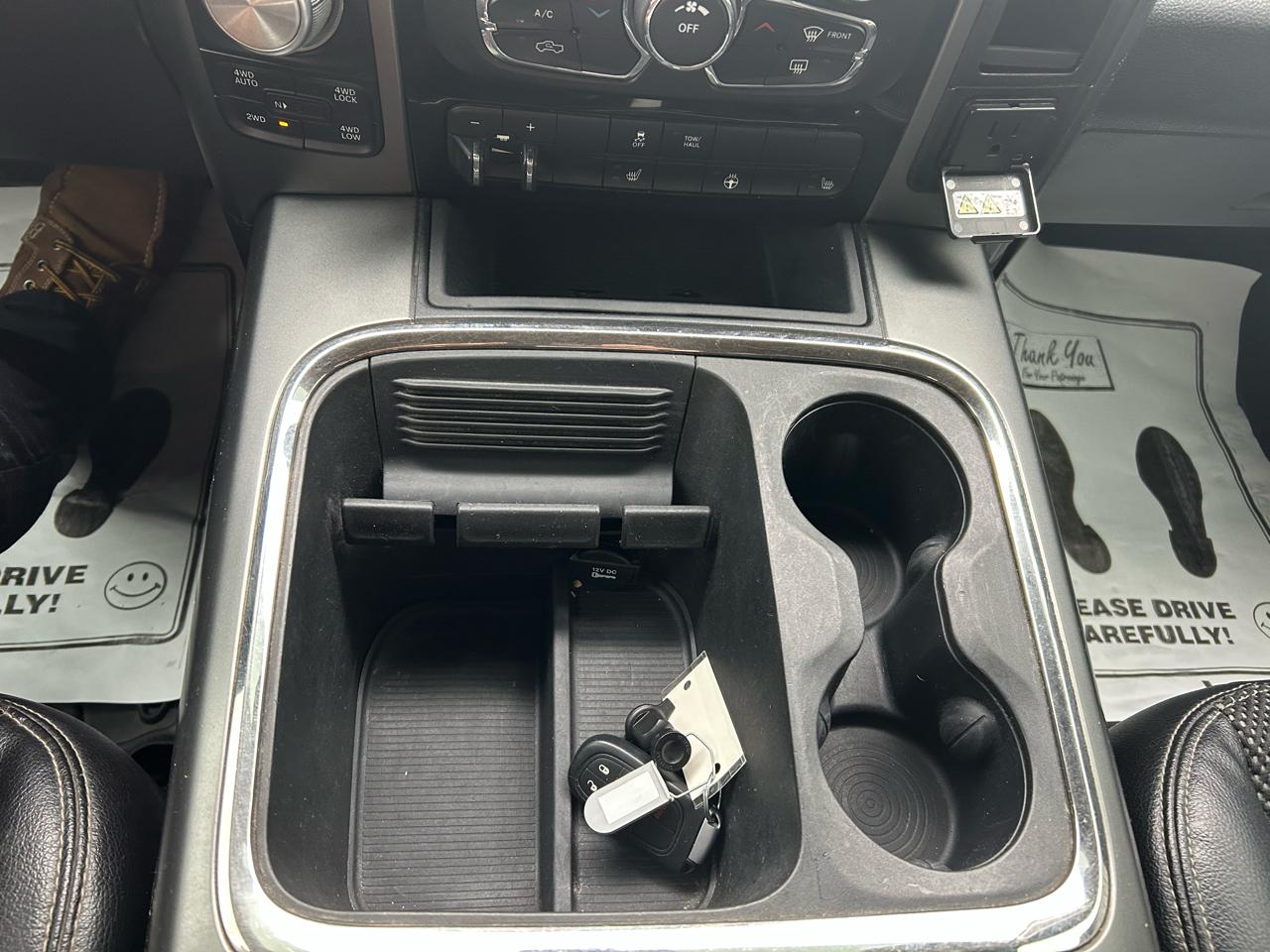 RAM 1500 Sport Crew Cab LWB 4WD 2016