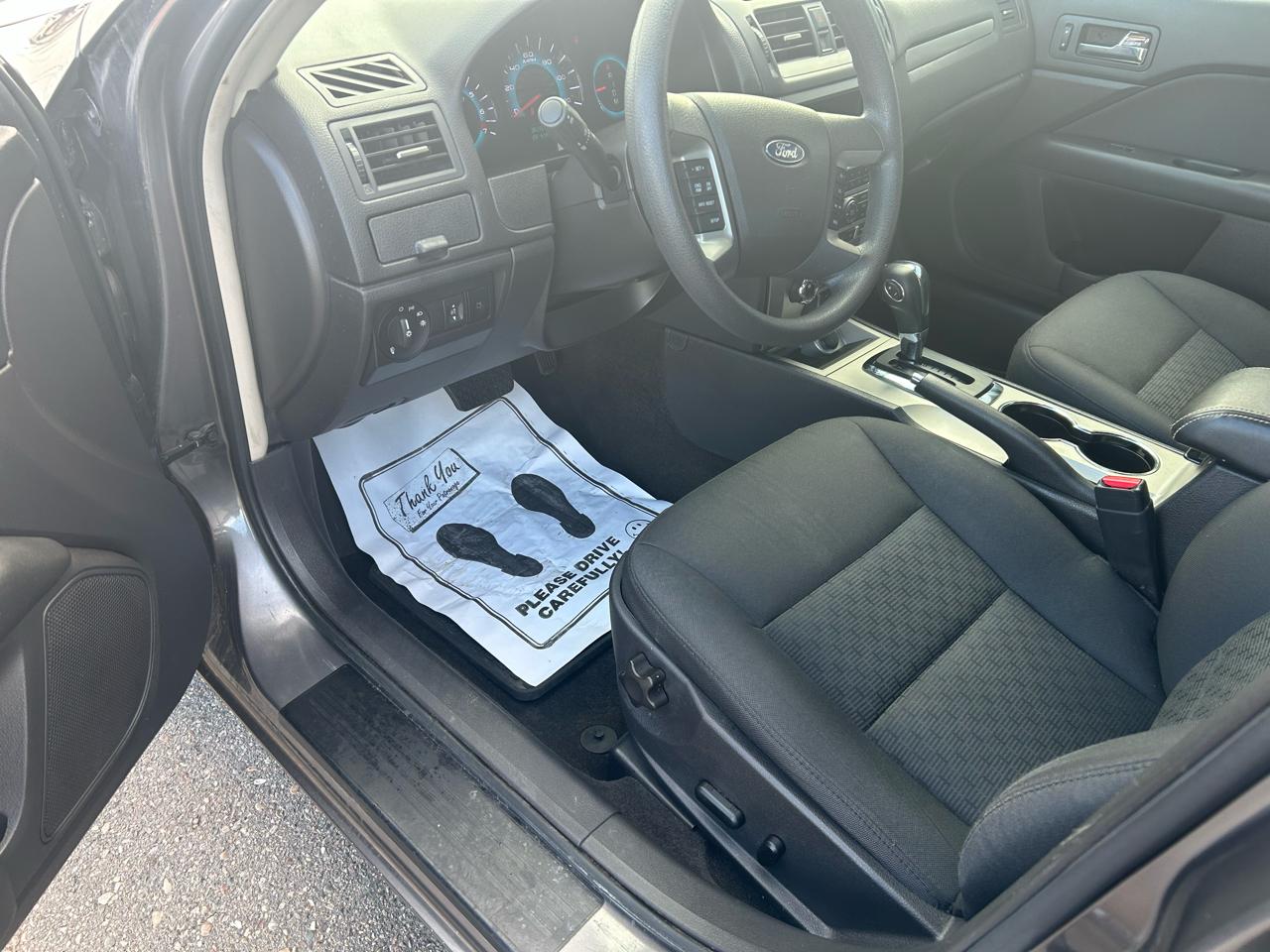 Ford Fusion V6 SE 2011