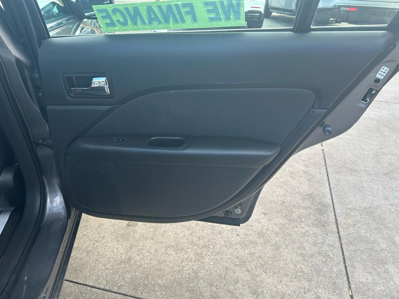 Ford Fusion V6 SE 2011