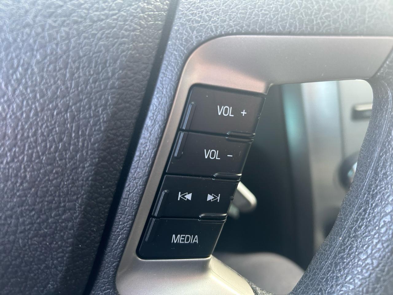 Ford Fusion V6 SE 2011