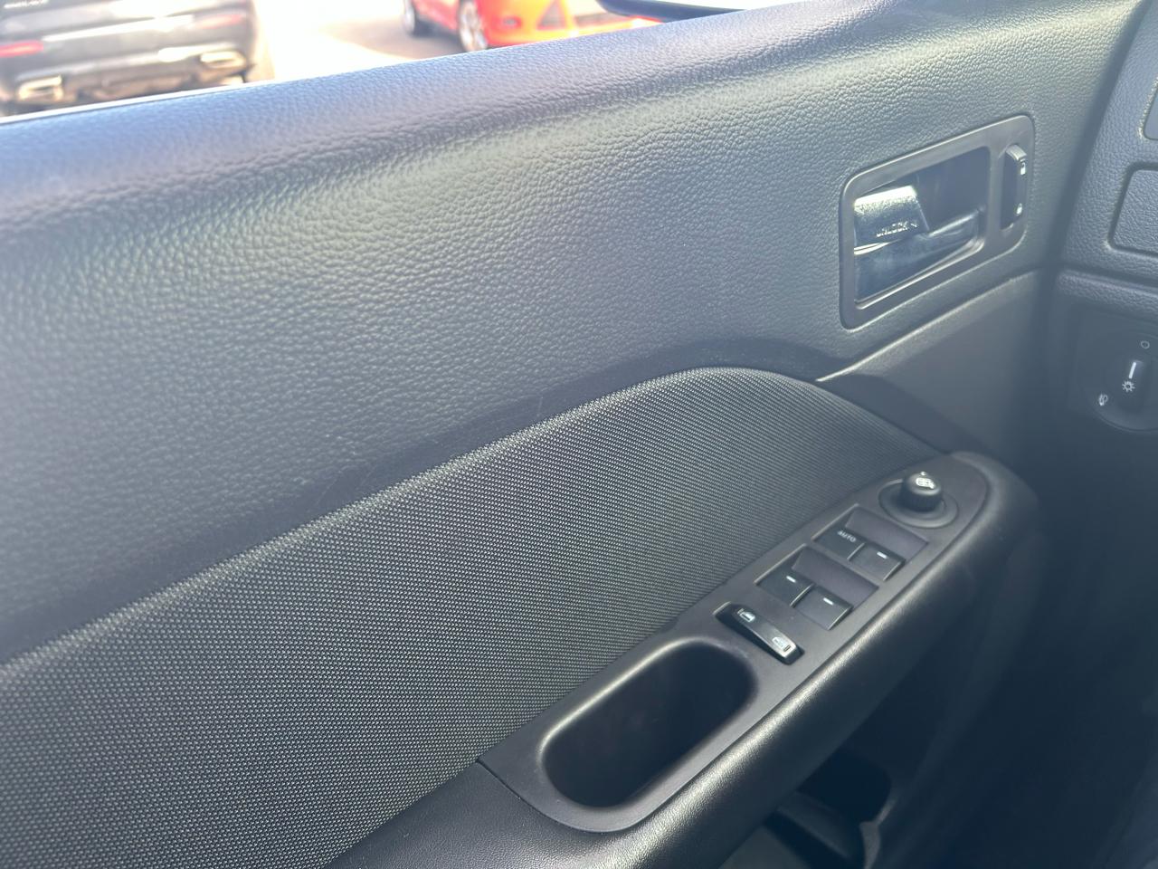 Ford Fusion V6 SE 2011