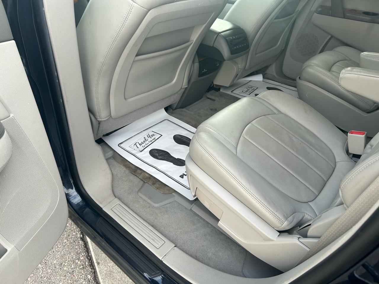 Buick Enclave Leather FWD 2012