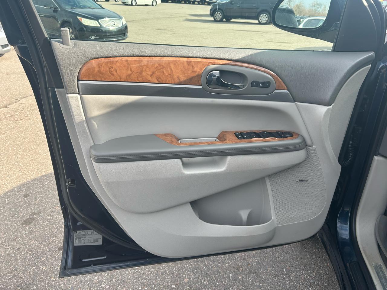 Buick Enclave Leather FWD 2012