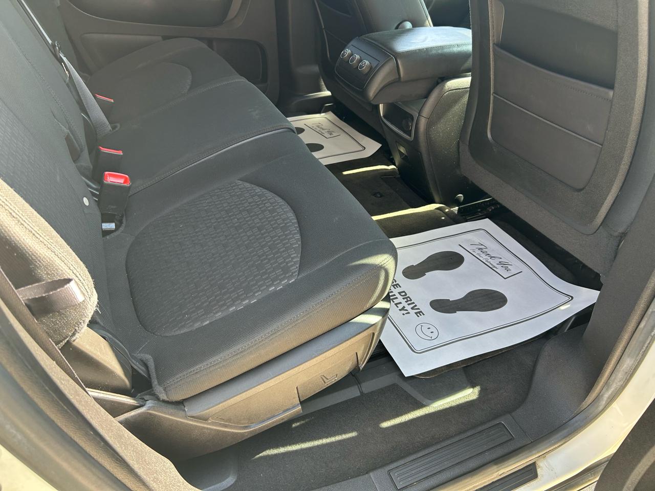 GMC Acadia SLE-1 FWD 2008