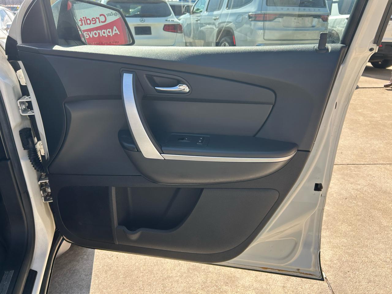 GMC Acadia SLE-1 FWD 2008