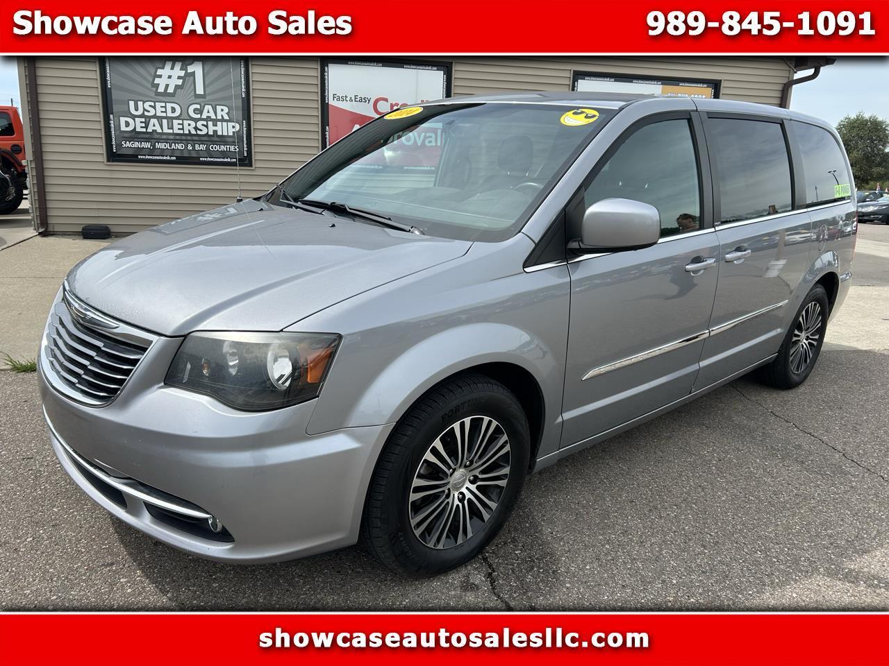 Chrysler Town & Country S 2014