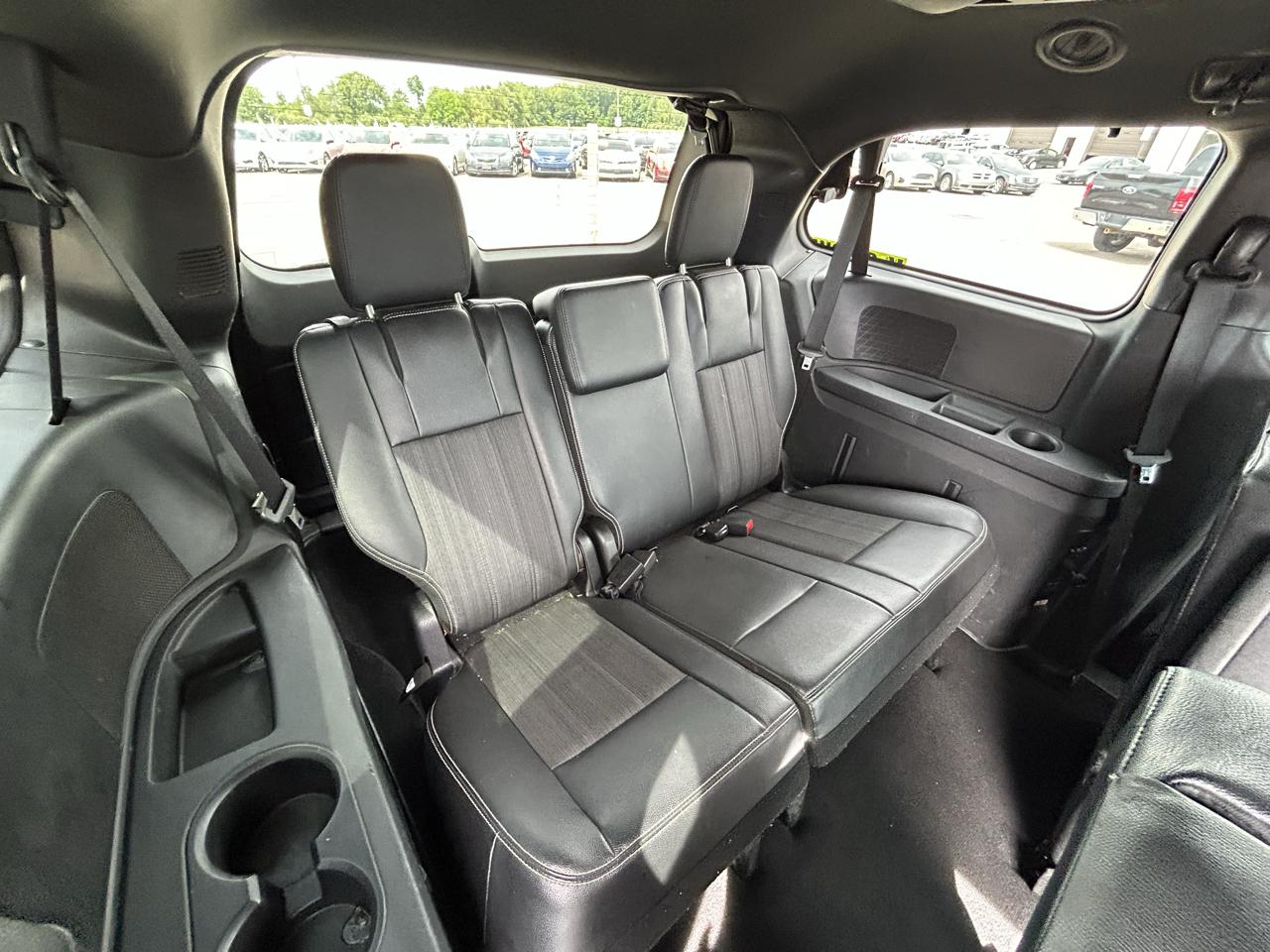 Chrysler Town & Country S 2014