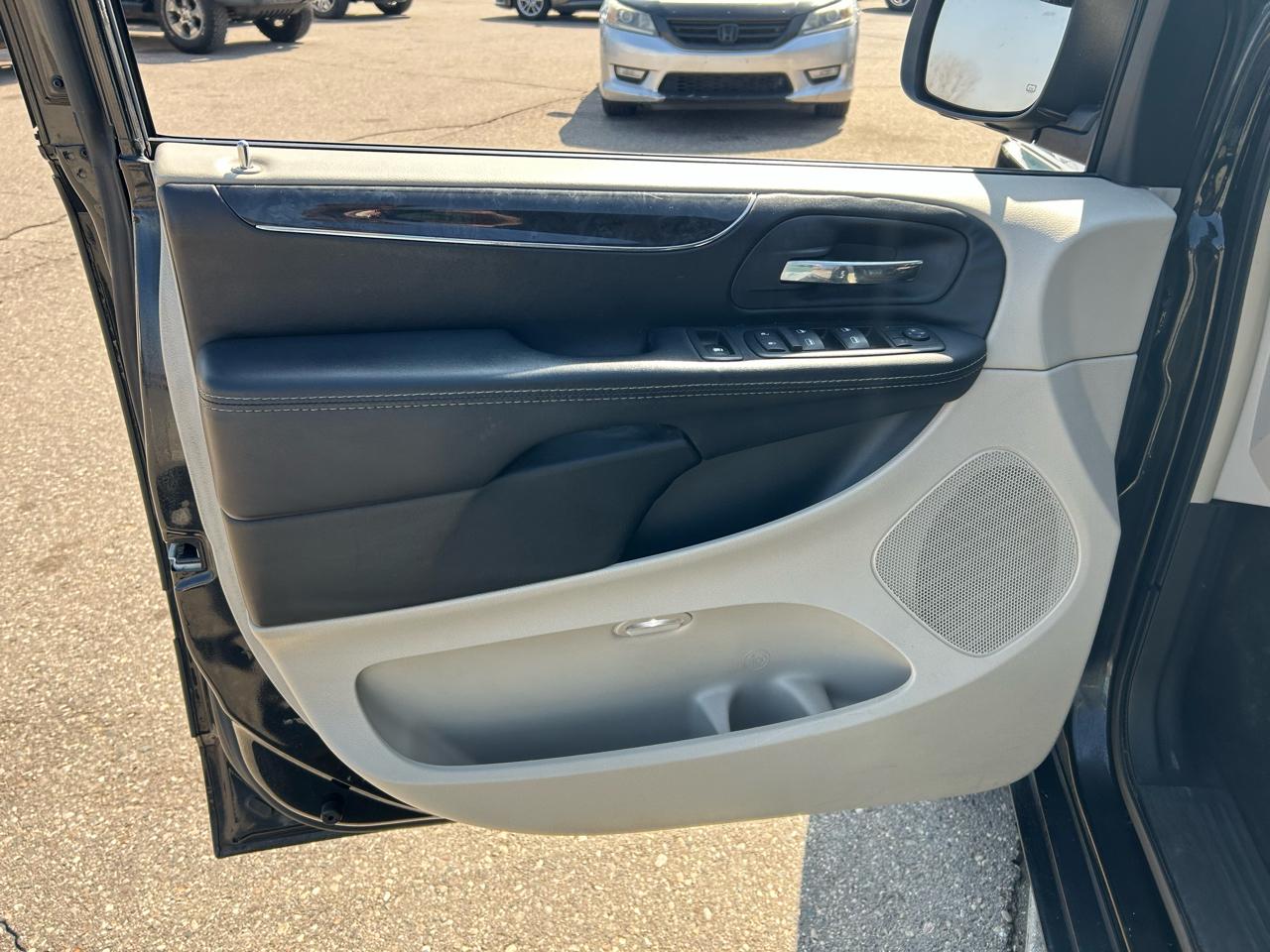 Chrysler Town & Country Touring 2015