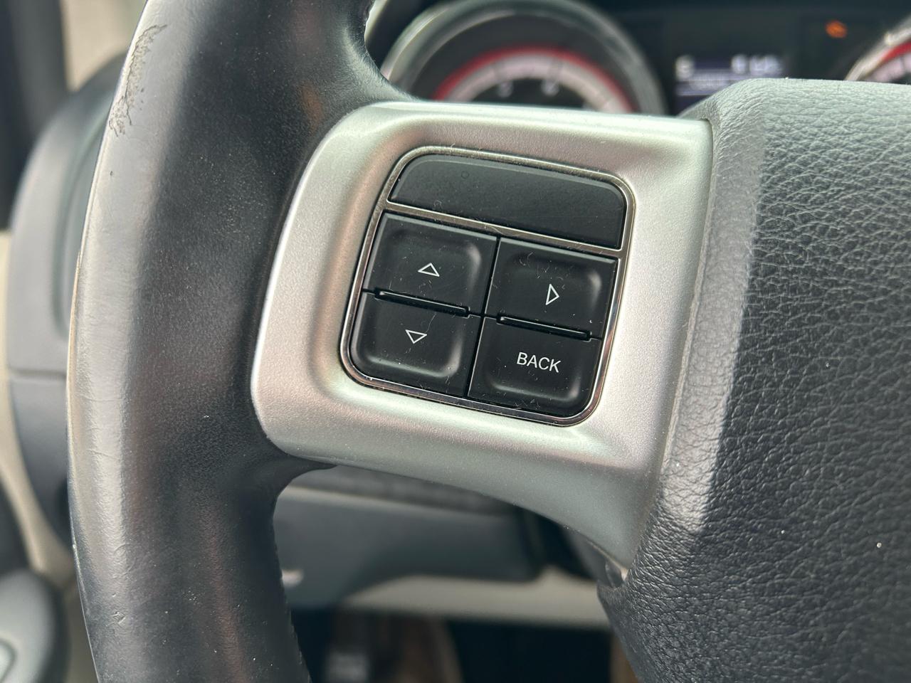 Dodge Grand Caravan SXT 2013