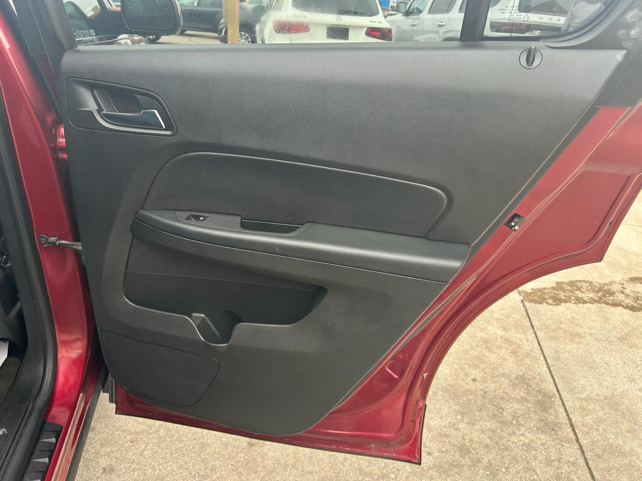 Chevrolet Equinox 1LT 2WD 2012