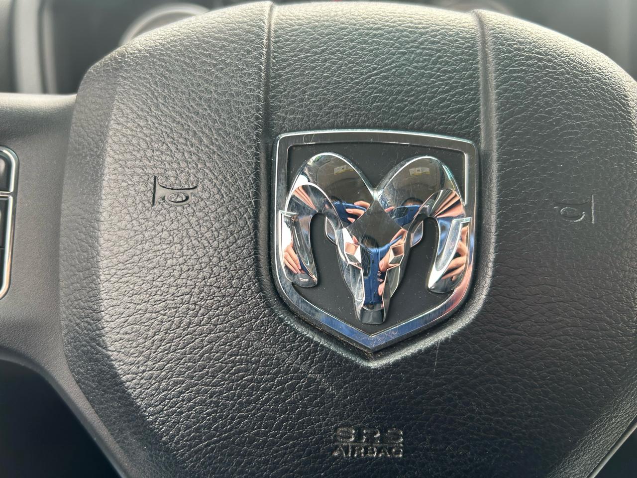 RAM 1500 SLT Crew Cab SWB 4WD 2014