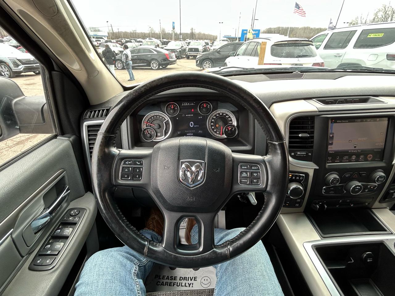 RAM 1500 SLT Crew Cab SWB 4WD 2014