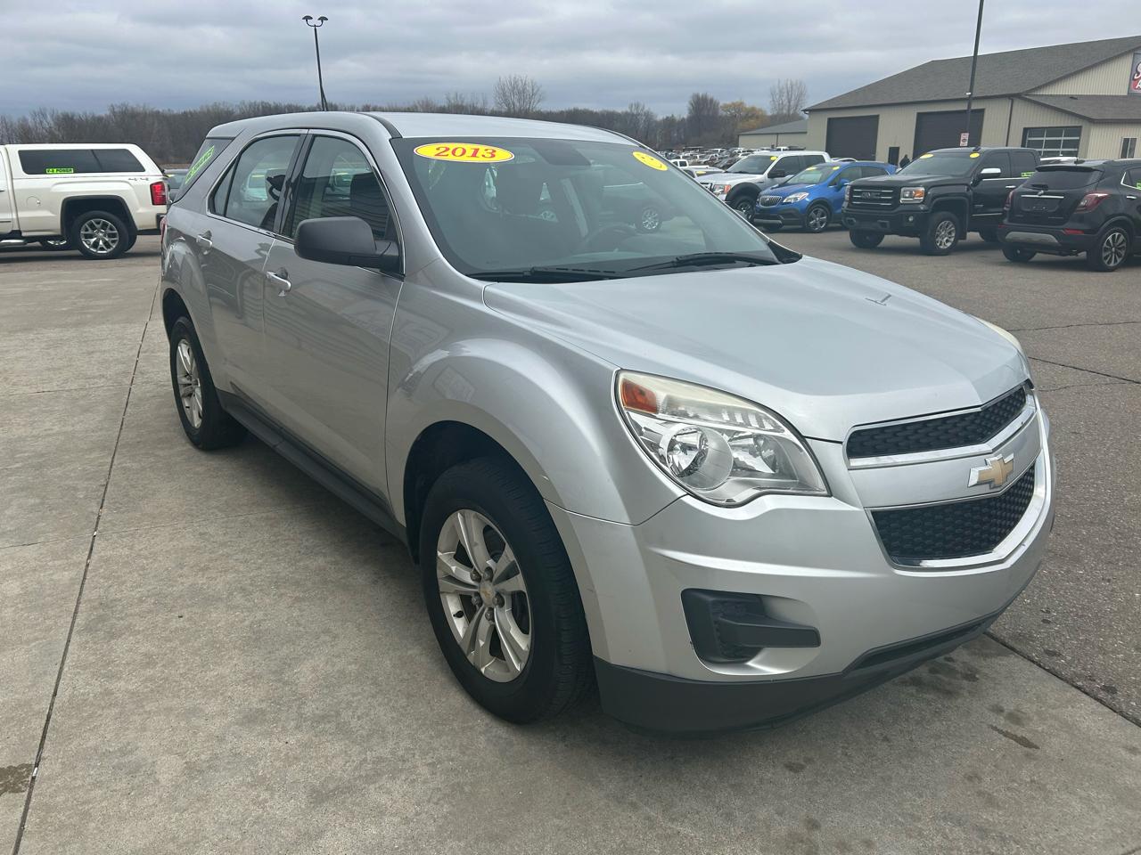 Chevrolet Equinox LS 2WD 2013