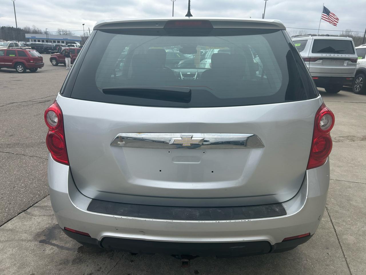 Chevrolet Equinox LS 2WD 2013