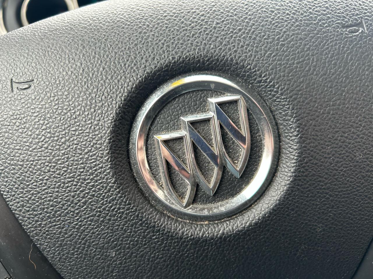 Buick Enclave Premium AWD 2013