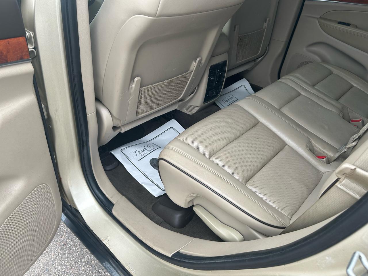 Jeep Grand Cherokee Overland 4WD 2011