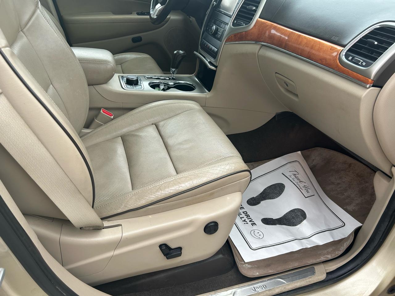 Jeep Grand Cherokee Overland 4WD 2011