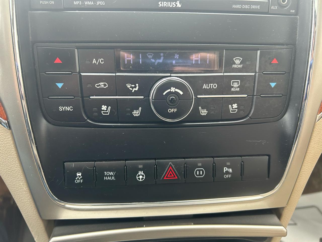 Jeep Grand Cherokee Overland 4WD 2011