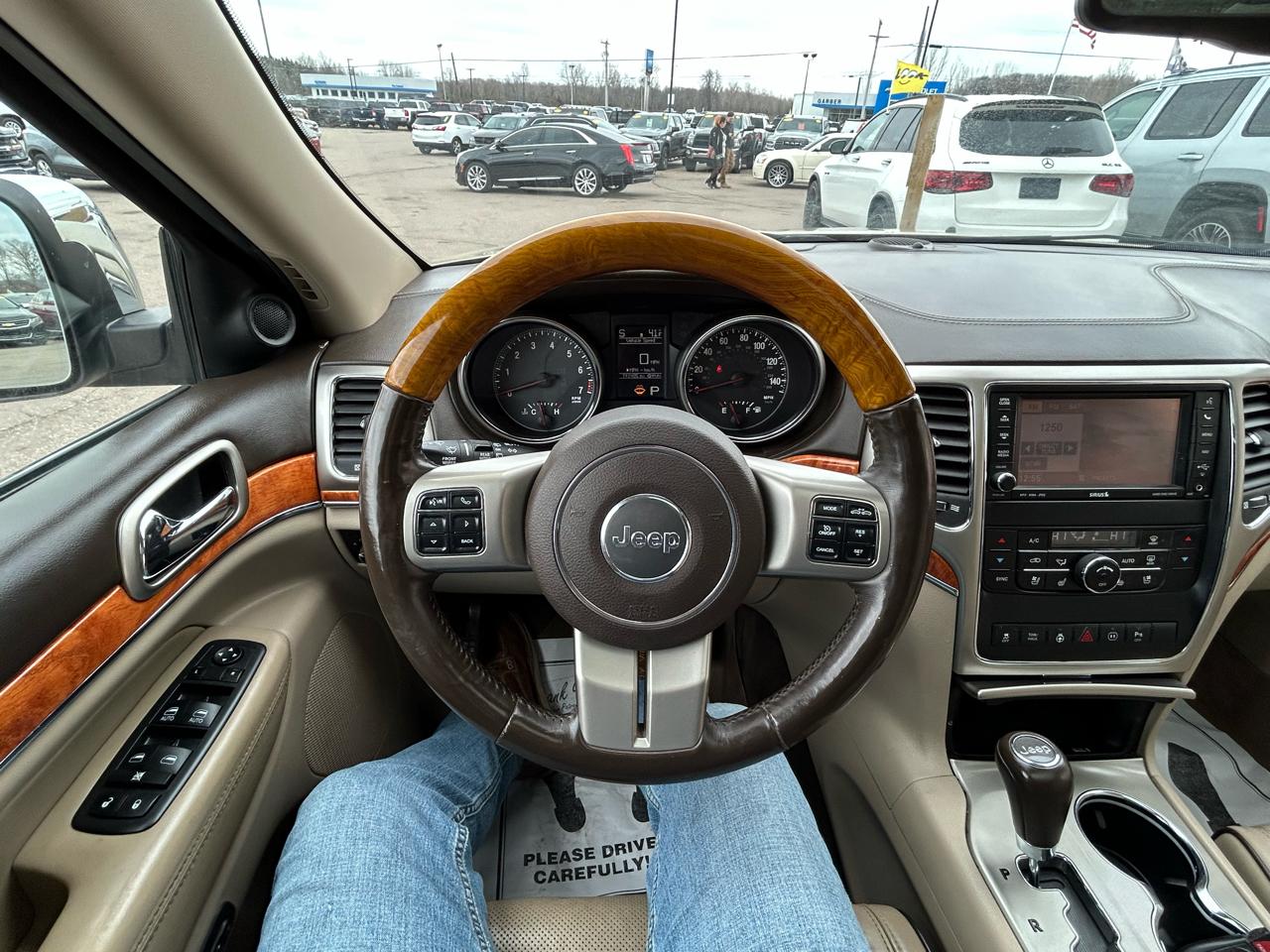 Jeep Grand Cherokee Overland 4WD 2011