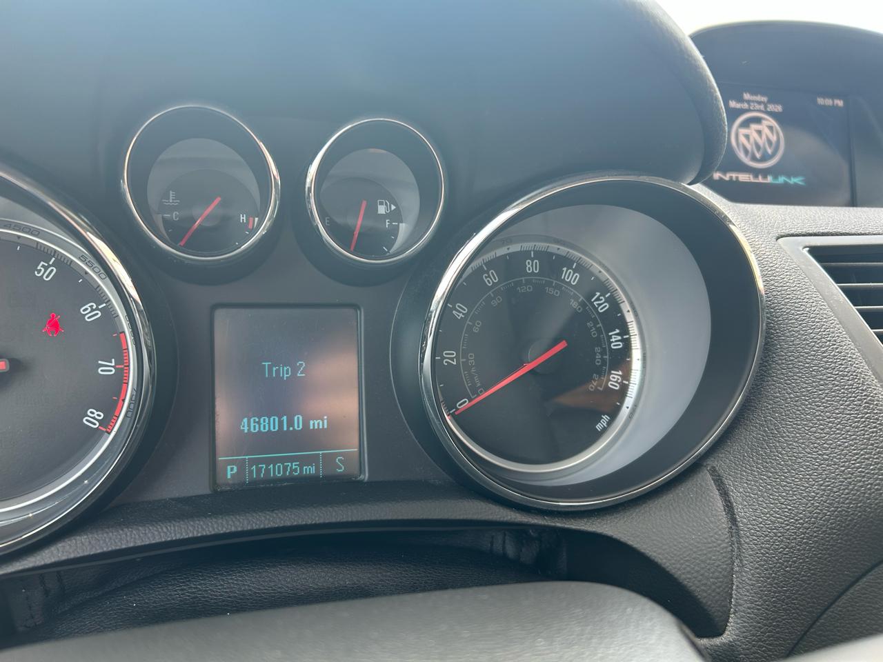 Buick Encore Base FWD 2014