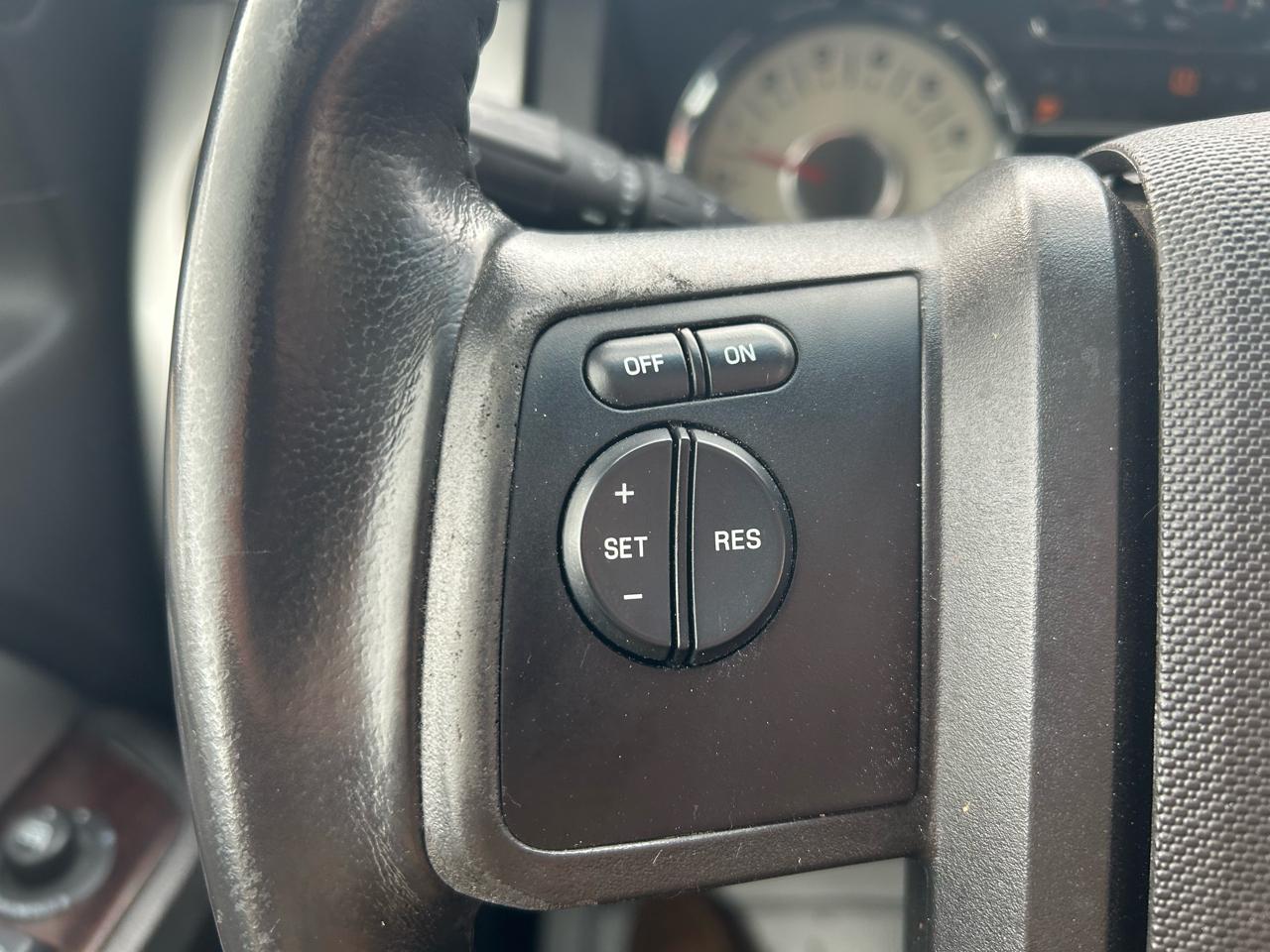 Ford Expedition EL Limited 4WD 2010