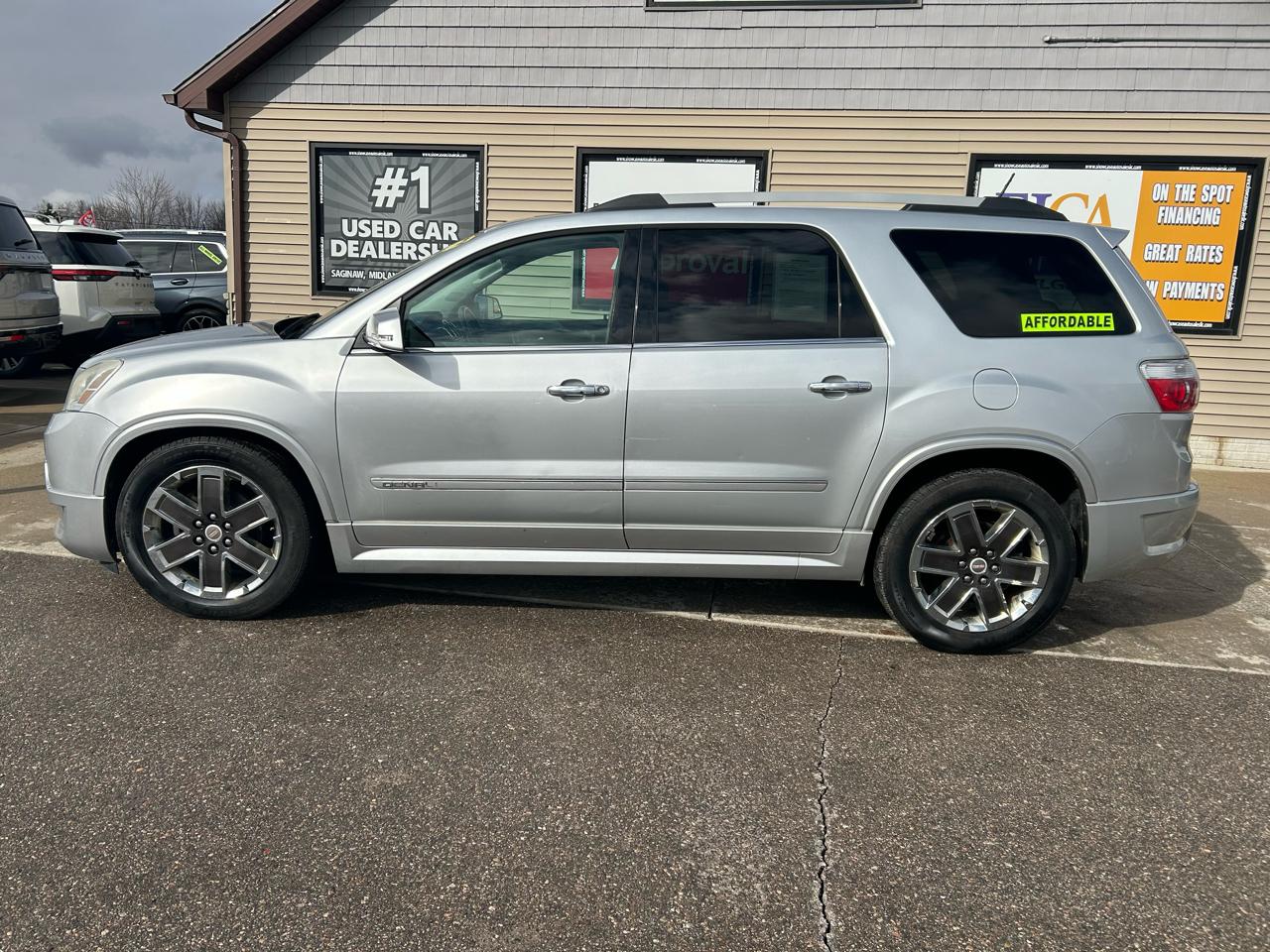 GMC Acadia Denali AWD 2011