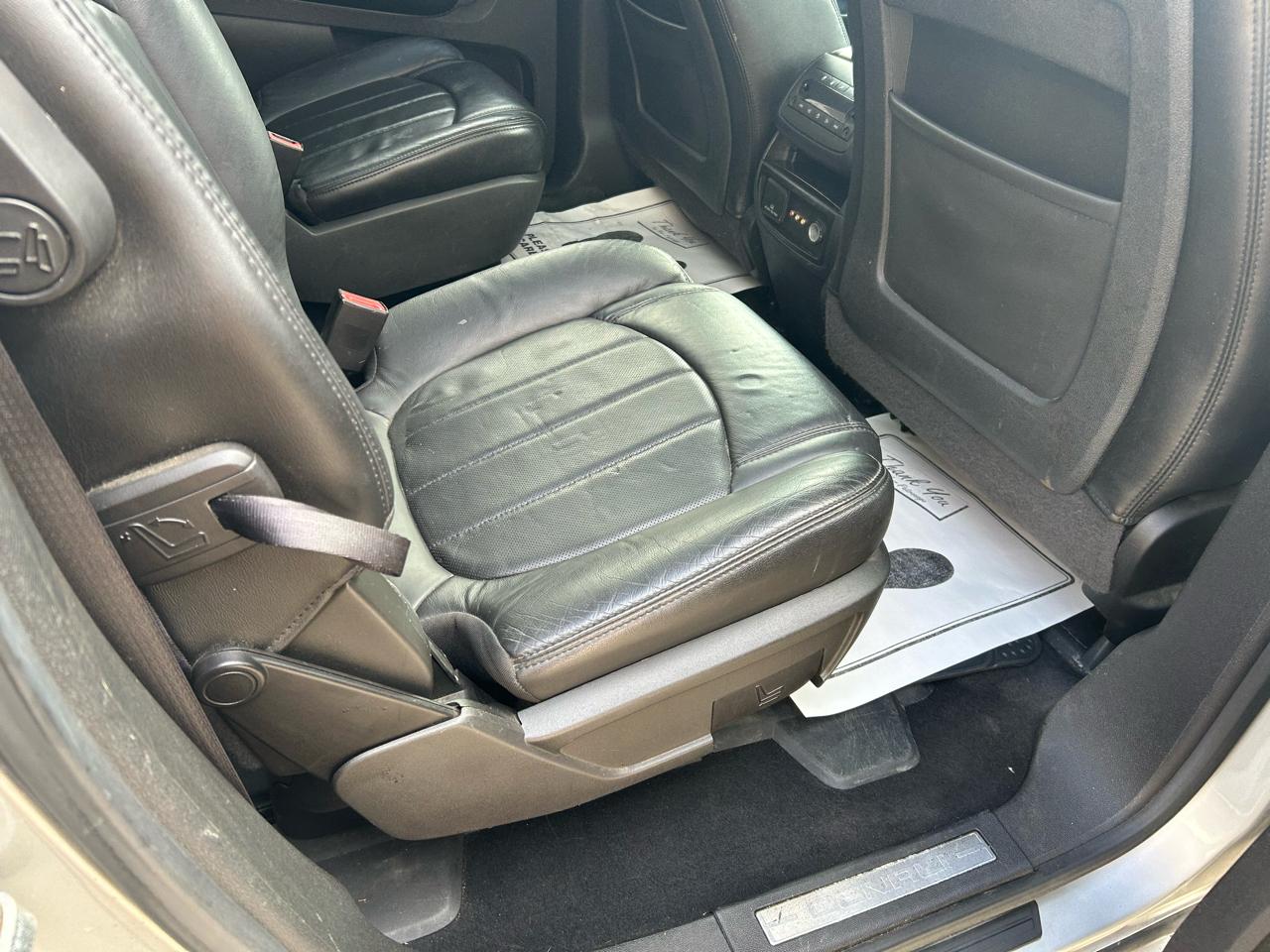 GMC Acadia Denali AWD 2011