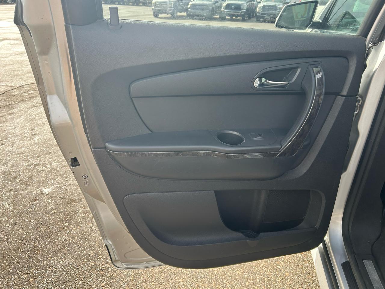 GMC Acadia Denali AWD 2011