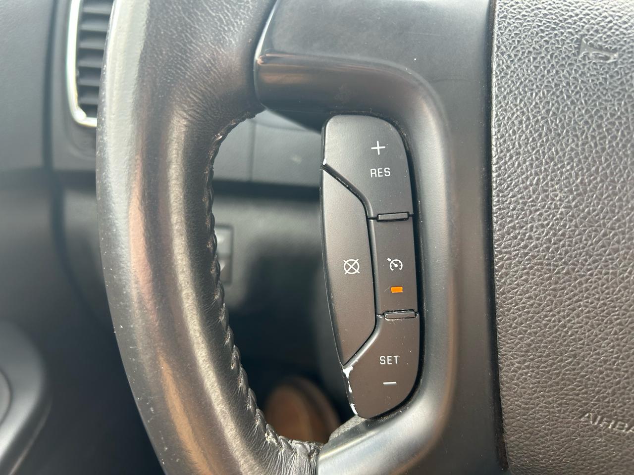 GMC Acadia Denali AWD 2011