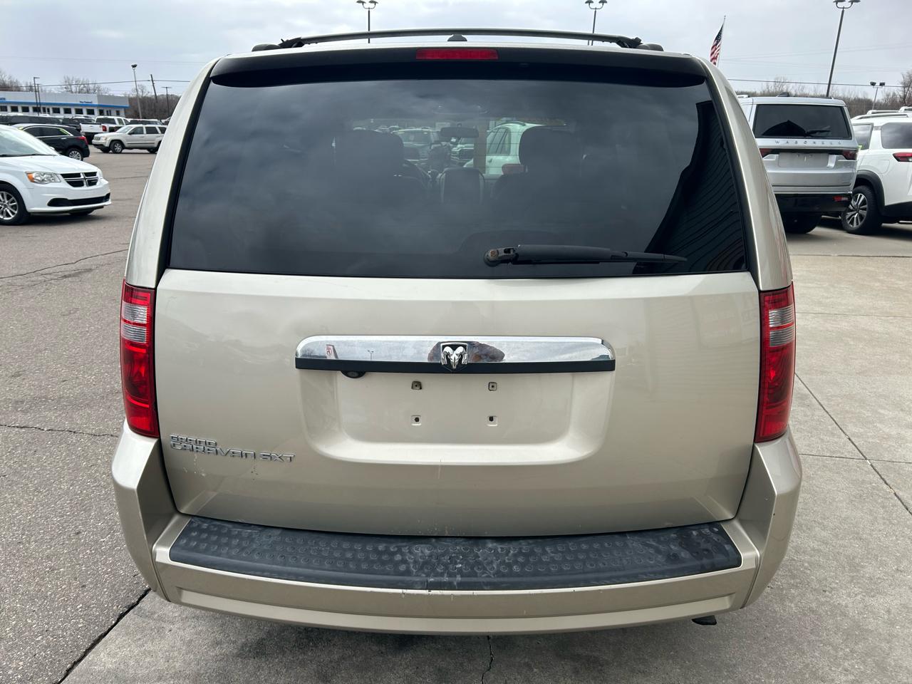 Dodge Grand Caravan SXT 2008