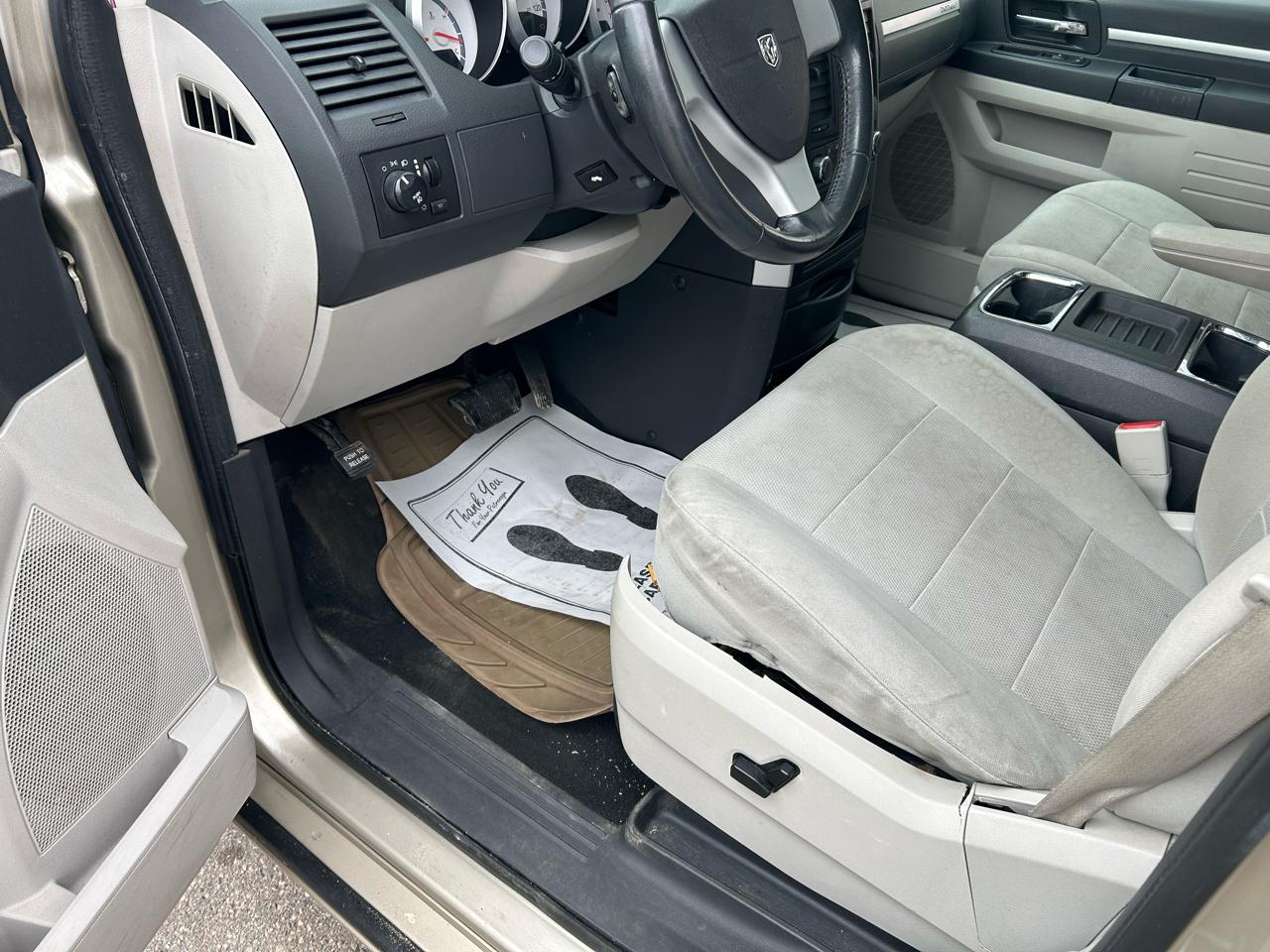 Dodge Grand Caravan SXT 2008