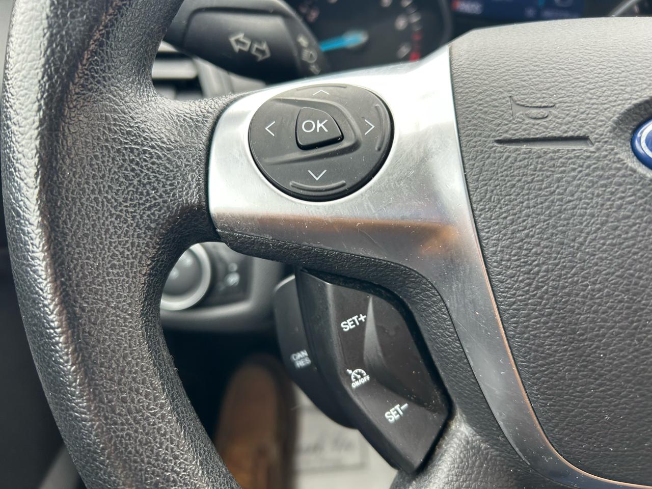 Ford Escape S FWD 2015