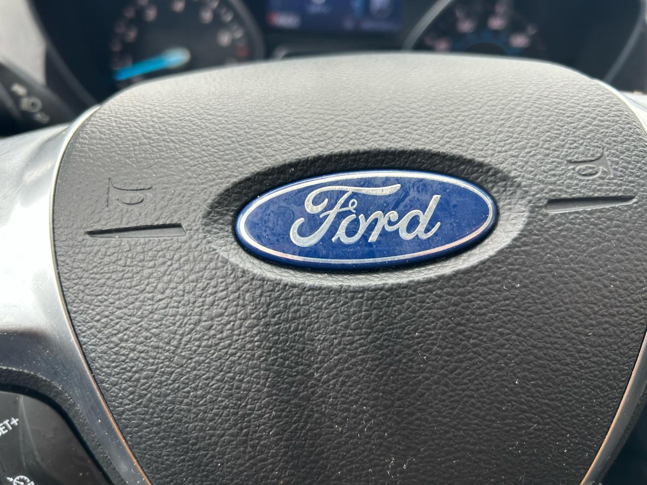 Ford Escape S FWD 2015