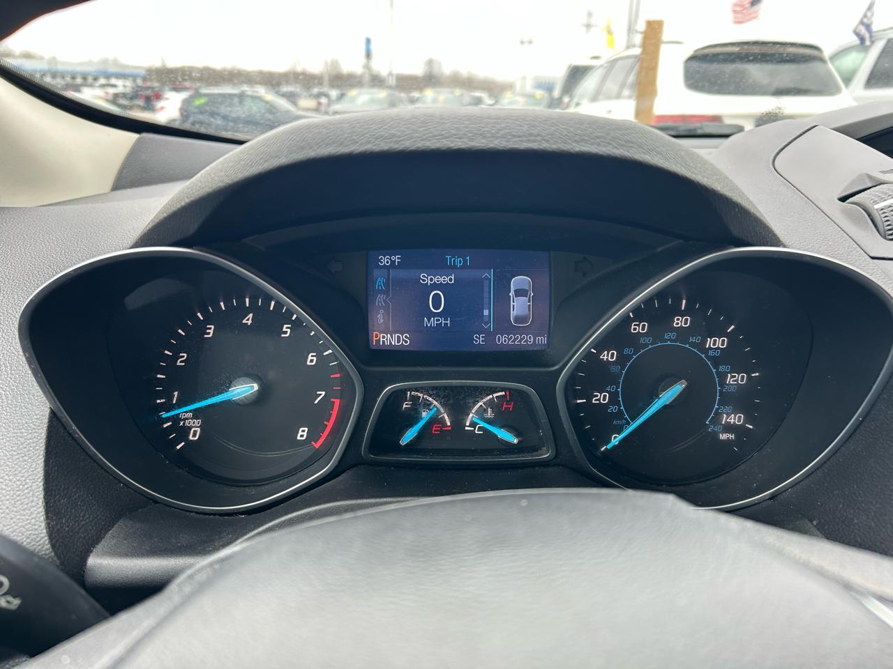 Ford Escape S FWD 2015