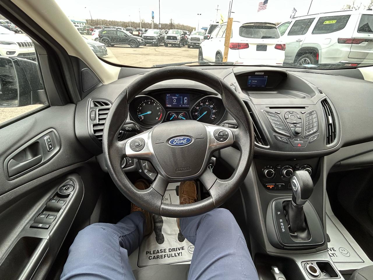 Ford Escape S FWD 2015